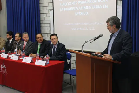 Sedeso propicia la participación académica en el combate a la pobreza