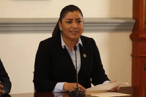Rivera Vivanco no va a China y lamenta que su viaje a Viena causara malestar