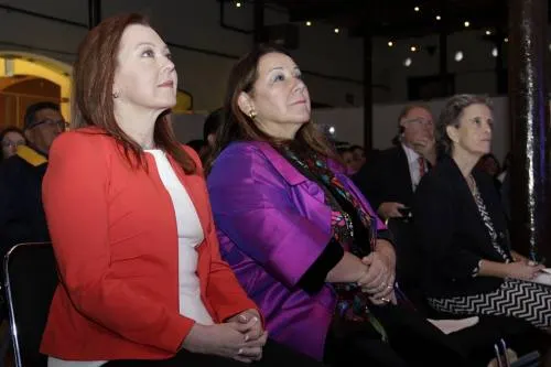 Estrella Roja apoya a Fundación Juconi con donativo para niños en situación de calle