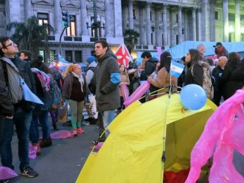 ‘Palomean’ diputados argentinos legalizar el aborto; va al Senado