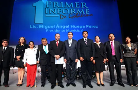 RMV anuncia construcción de hospital en la Atlixcáyotl