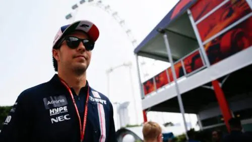 Checo Pérez culmina en el sitio 11 de los segundos libres en Singapur