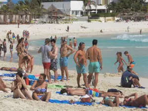 México registra cifras récord en turismo nacional e internacional