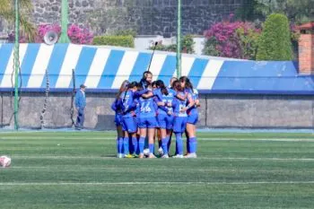Comisión disciplinaria investiga a Cruz Azul Femenil Sub-19 por gritos homofóbicos 
