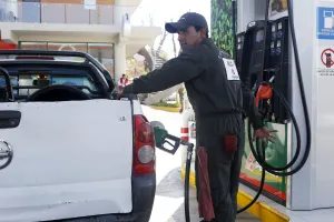Iniciativa Galileos de PRD promoverá primeros 50 amparos vs gasolinazo