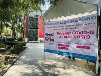 Cofepris clausura módulos de aplicación de pruebas COVID en CDMX