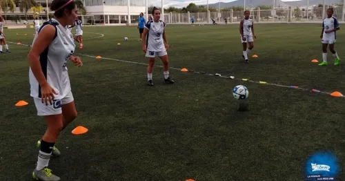 Revisión de ropa interior de jugadora fue incómoda, pero no de mala fe: Comisión
