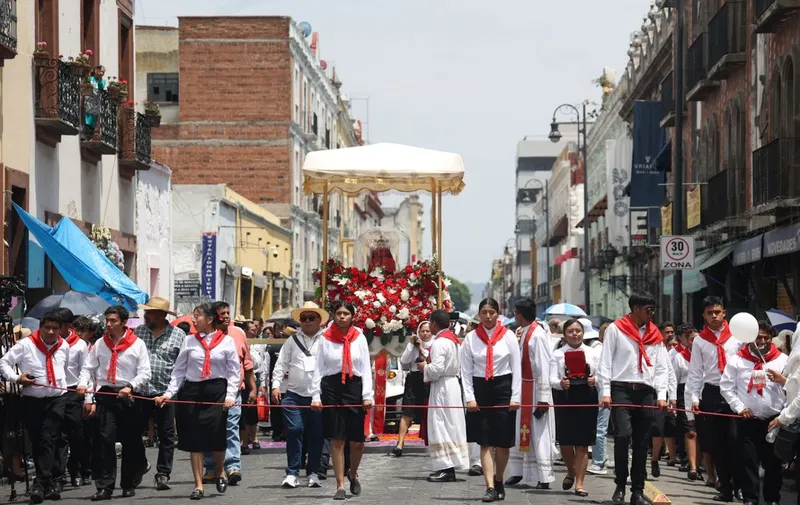 procesion-viernes-santo-pue-25