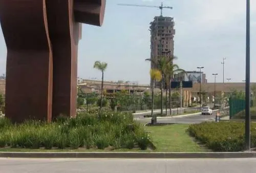 Dos albañiles fallecieron tras una caída del piso 11 en Lomas de Angelópolis