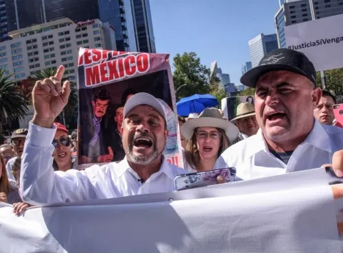 “No nos dieron atole con el dedo”, dice Adrián LeBarón tras salir de reunión con AMLO