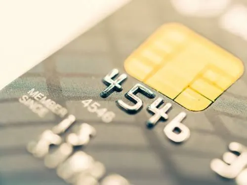 Inconstitucional que Hacienda congele cuentas bancarias: Corte