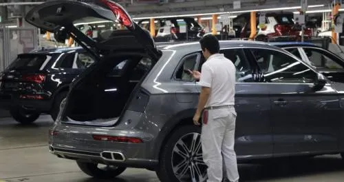 Audi México inaugura módulo Infonavit en sus instalaciones