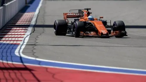 Honda se equivocó al intentar arreglar el coche de Alonso y provocó el fallo total en Sochi