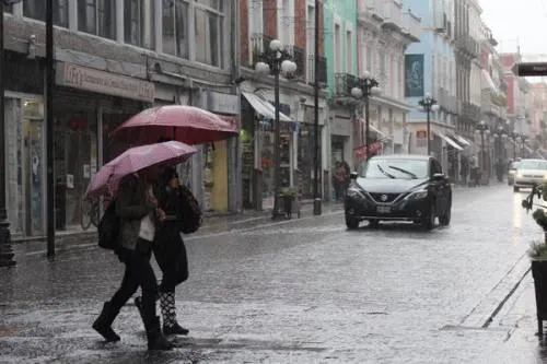 ¡Tómelo en cuenta!  Se prevé lluvia y chubascos para este día en Puebla