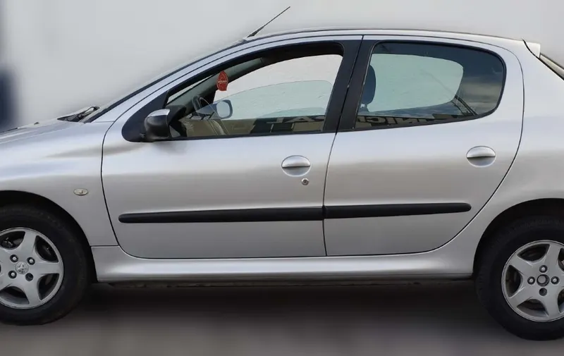 Auto-asaltante