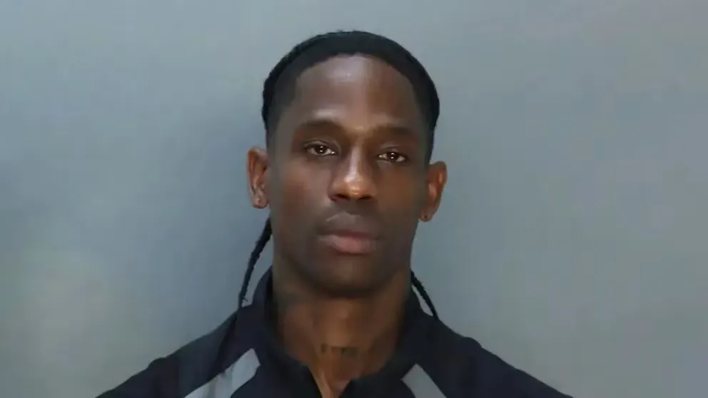Arrestan a Travis Scott en Miami por desorden público en estado de ebriedad