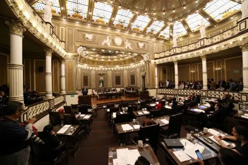 Congreso aprobó castigar hasta con seis años de cárcel a quien incurra en ciberacoso