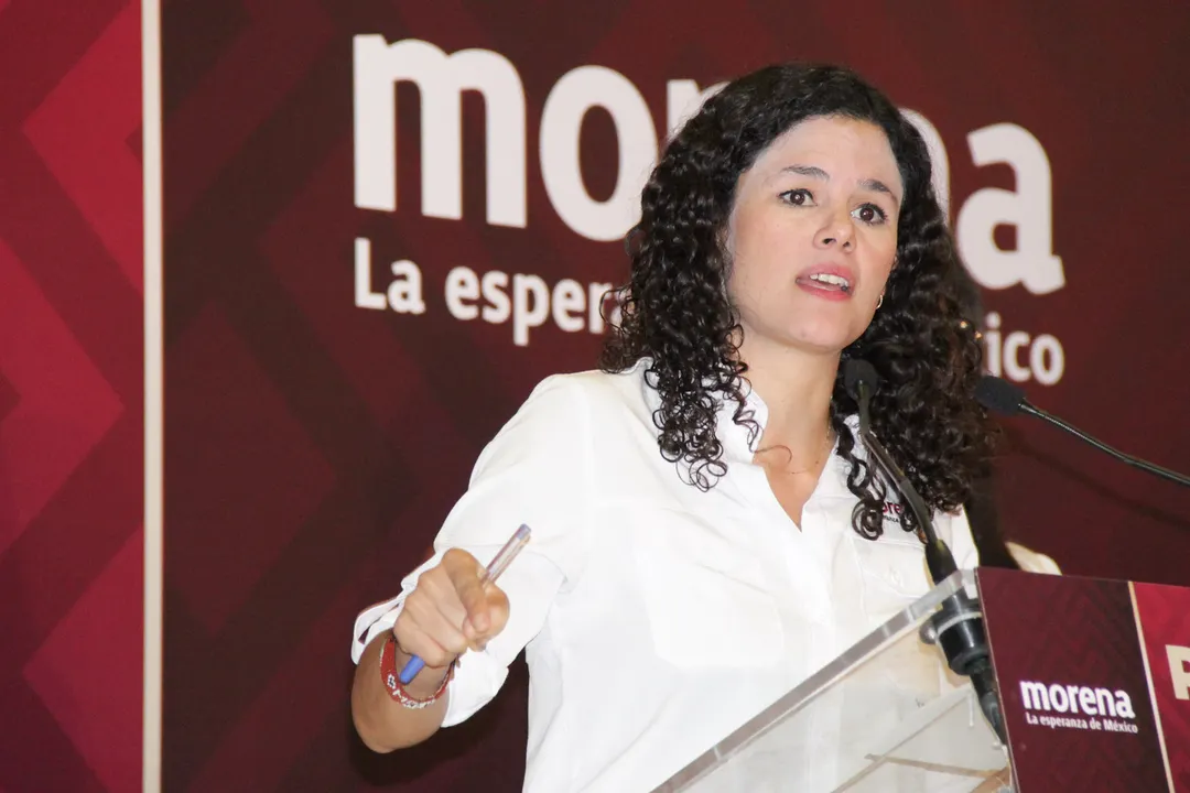 Morena pide a ediles evitar “mega obras” y establecer un Día del Pueblo
