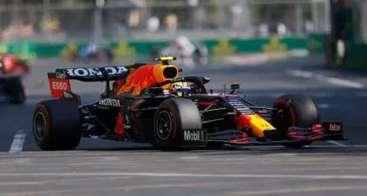 Checo Pérez conquista el Gran Premio de Azerbaiyán
