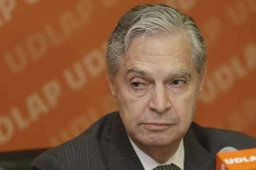 Ratifican a Derbez como rector de la Universidad de las Américas