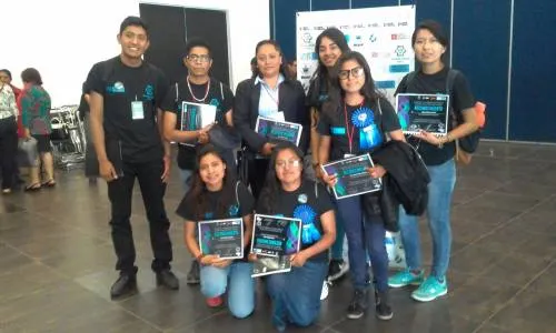 Proyectos Universitarios de Agricultura UTTECAM triunfan en la V Copa de Ciencias 2017