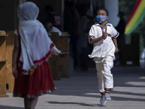 Etiopía se lanza por vacuna contra covid-19, la primera de África