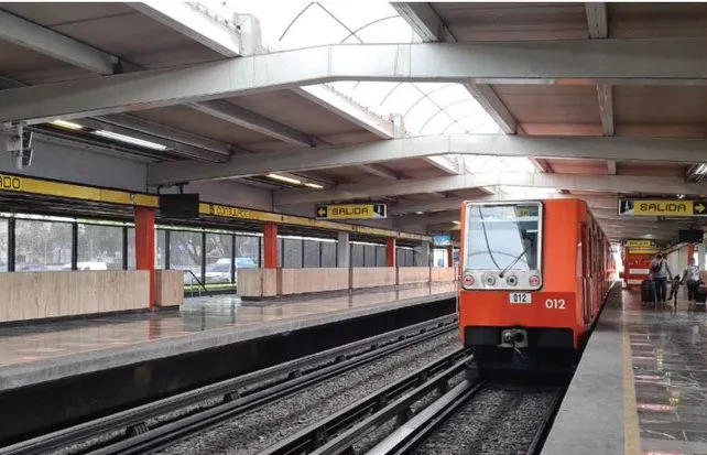 Línea 8