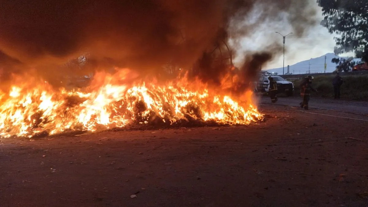 Incendio Planta Recicladora Periferico Ecologico Coronango