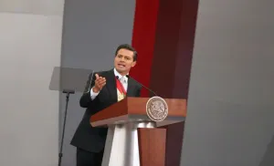 Transporte masivo y actualización de Oportunidades, mensaje de EPN