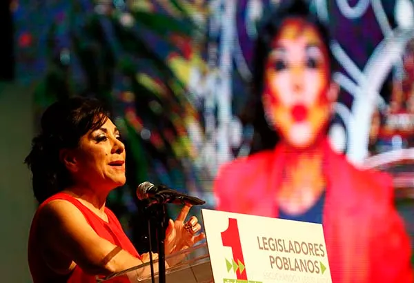 INFORME LEGISLADORES POBLANOS . PRI