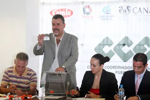 CCE y candidatos al Senado definen esquema del debate