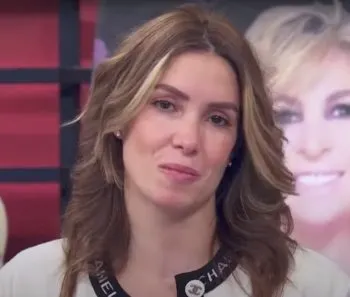 Andrea Escalona da a luz a su hijo tras un parto de 12 horas