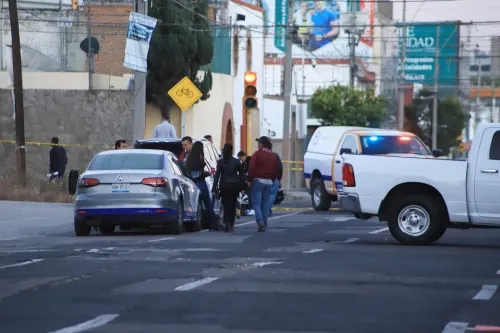 Permanece en el Semefo asaltante de la Ruta 53 abatido por ministerial
