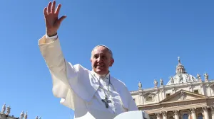 Convoca Papa a colecta europea a favor de Ucrania