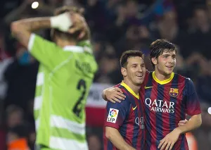 Con par de goles Messi vuelve para reclamar puesto como mejor del mundo