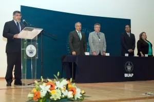 BUAP reflexiona sobre la producción de alimentos para la salud pública