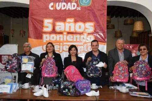 Ciudad de 10 pone el ejemplo en San Pedro Cholula por 5º año