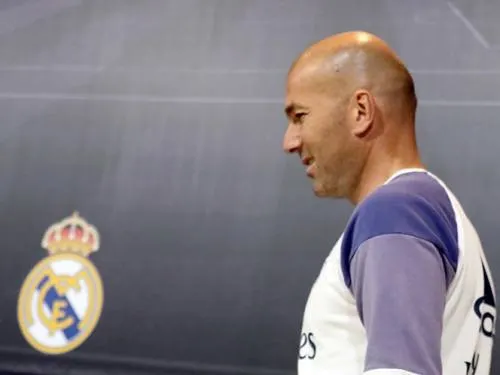 Zidane pone su futuro en el aire con el Real Madrid