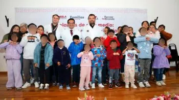 SEDIF brinda implantes auditivos a 20 menores y mejora su calidad de vida