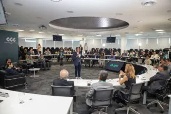 Mario Riestra prevé dar alternativas a comerciantes informales del Centro Histórico con su reubicación