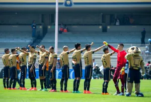 El himno de los Pumas es fascista, alega Tomás Boy