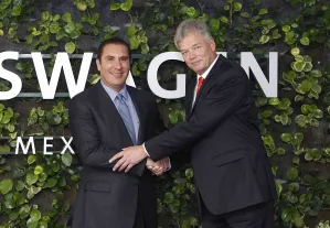 Se reúne RMV con presidente ejecutivo de Volkswagen