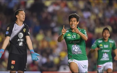 Con gol de Macías, León pega primero ante América