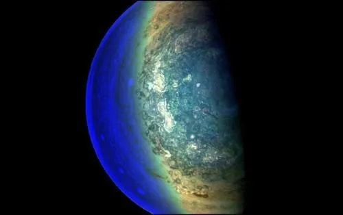 La NASA descubre agua en atmósfera de exoplaneta