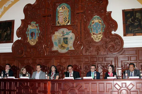 Lujambio y Estrada encuentran que creador de tradición parlamentaria mexicana fue clérigo poblano