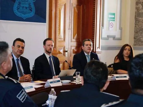 Luis Banck encabeza reunión semanal para evaluar la seguridad