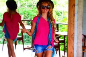Paulina Rubio graba disco y presume figura