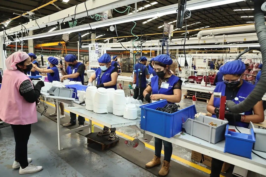 México refuerza su mercado laboral en el inicio de 2026, pero la informalidad extiende su dominio