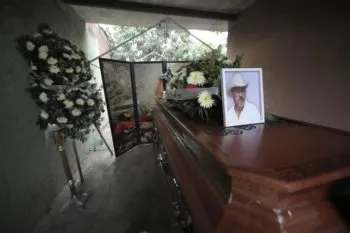 Vinculan a proceso ha implicado en el homicidio de Hipólito Mora y sus escoltas