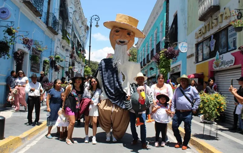desfile-mojigangas-atlixco